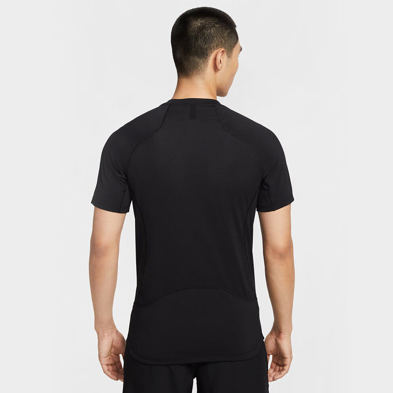 Nike耐克秋季男子短袖运动休闲圆领短袖T恤针织衫 HV0410-010,淘宝优惠券,粉丝福利购,淘宝优惠卷