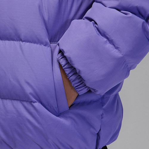 Jordan耐克男女大童短款羽绒服舒适保暖休闲防泼水夹克IR0945-527 - 图2