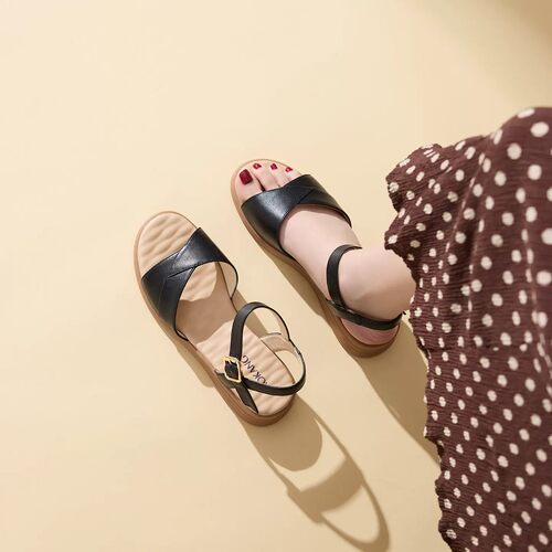 奥康女鞋夏季新款真皮舒适日常休闲防滑软底中老年妈妈凉鞋 - 图1