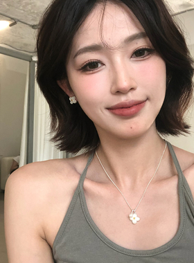气质百搭甜美白色花朵项链耳环女精致小巧镶钻四叶草耳钉轻奢耳饰