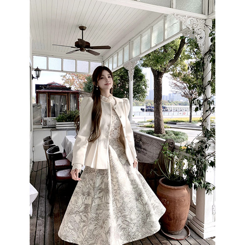 Le 19 RomanLand 巴黎艺术生白色提花半身裙女春季修身显瘦长裙子 - 图1