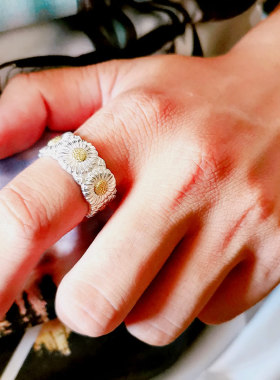 [永远快乐]纯银文艺小雏菊男戒指