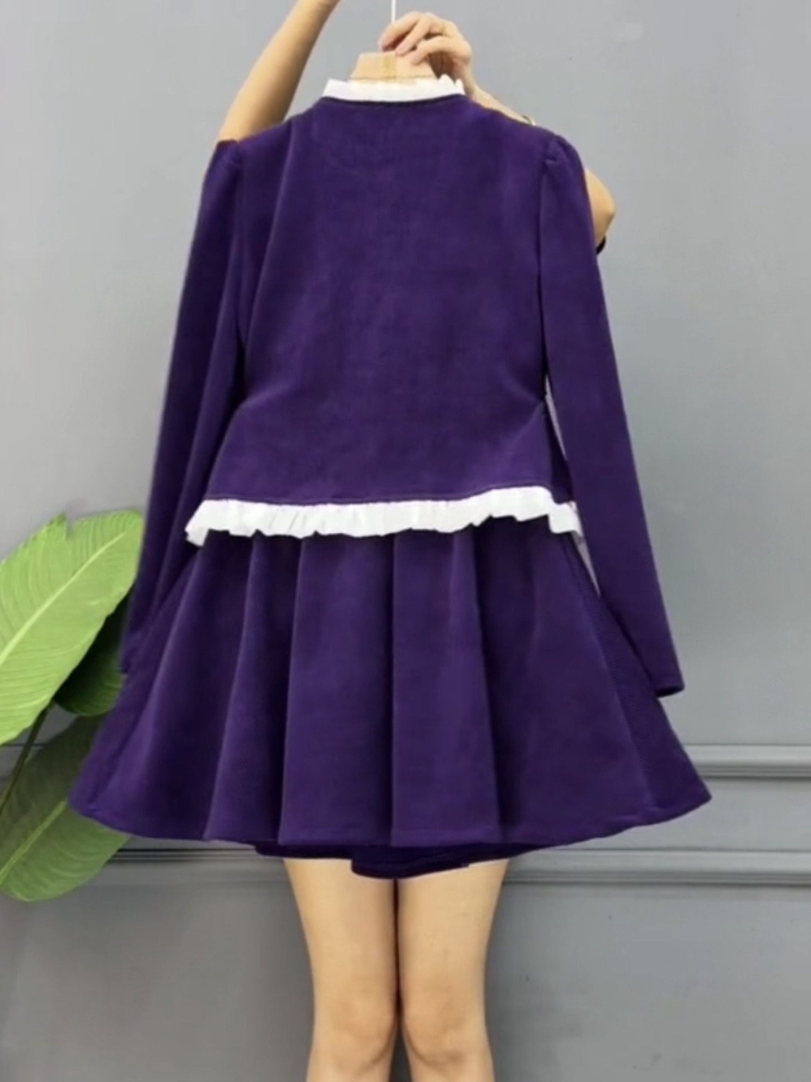 秋冬大码女装丝绒套裙立体蝴蝶结减龄内搭外穿小众简约长袖两件套,淘宝优惠券,粉丝福利购,淘宝优惠卷