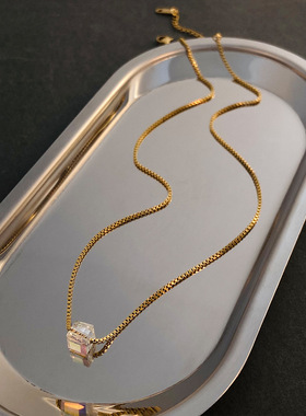 彩色透明studios奶油色锁骨链