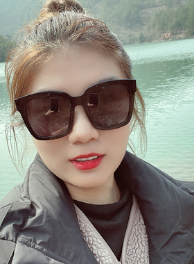 欧莱雅防紫外线方形简约酷姐女士