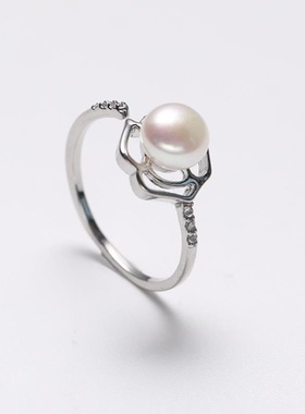 戴拉时尚山茶花朵淡水珍珠戒指
