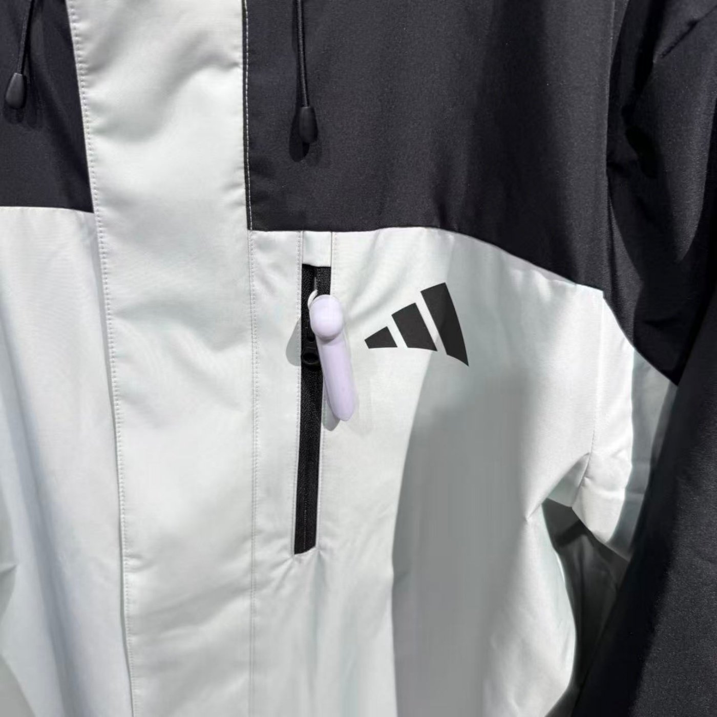 ADIDAS阿迪达斯男女同款冲锋衣可拆卸二合一保暖防风外套 JW1650,淘宝优惠券,粉丝福利购,淘宝优惠卷