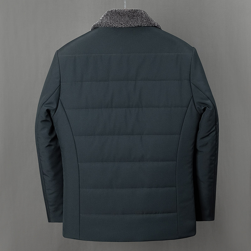 Thickened, loose and casual for middle-aged and elderly people in winter