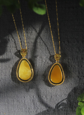 蜜蜡吊坠s925纯银南红镶嵌短项链