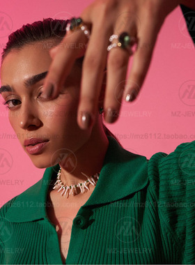 欧洲小众巴洛克牙签珍珠绿水晶项链时髦气质短款锁骨链优雅女配饰