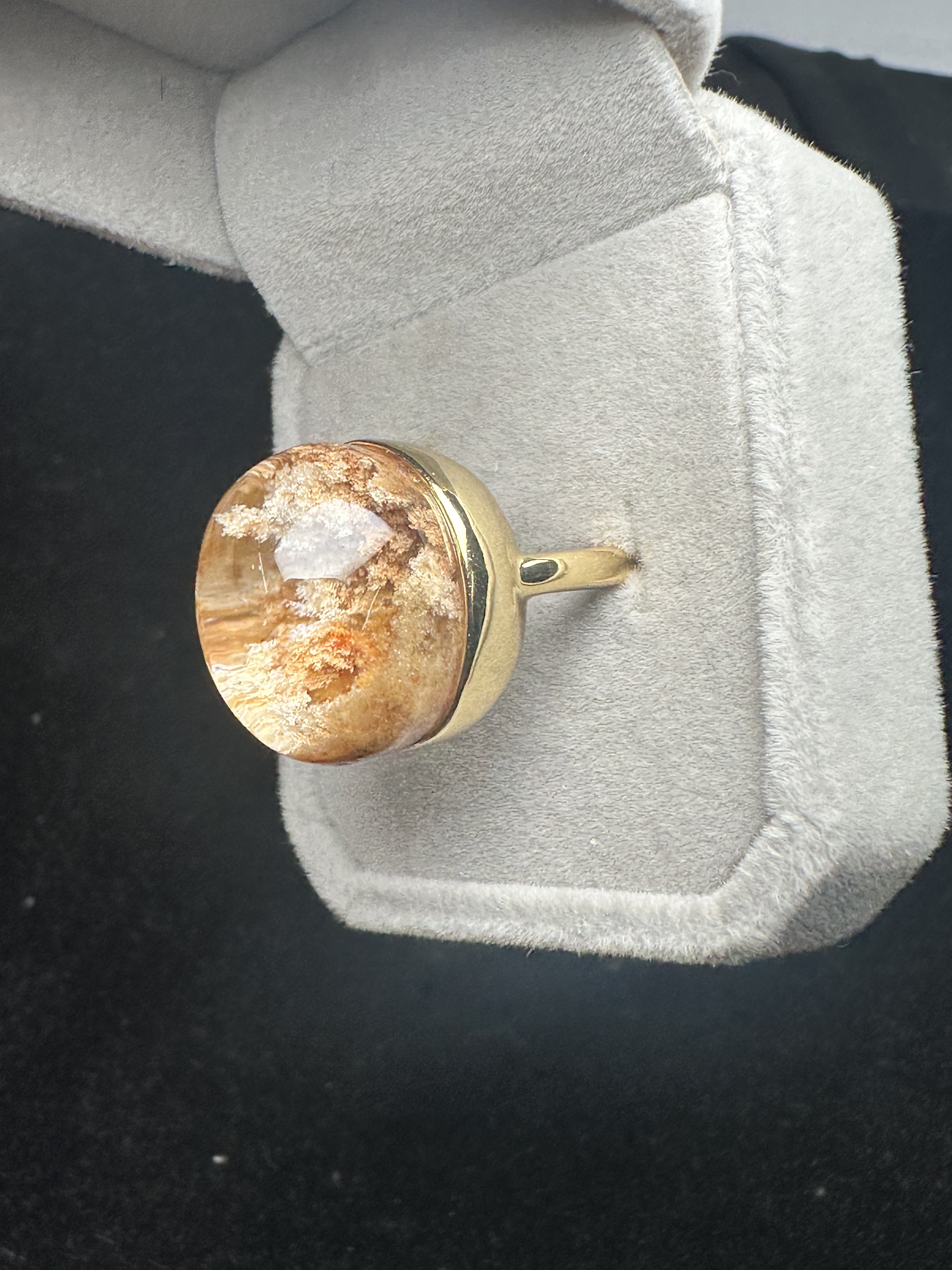 Pure natural ghost ring, 925 silver inlaid with live mouth, stone size 16*19mm, weight 10 grams, fidelity