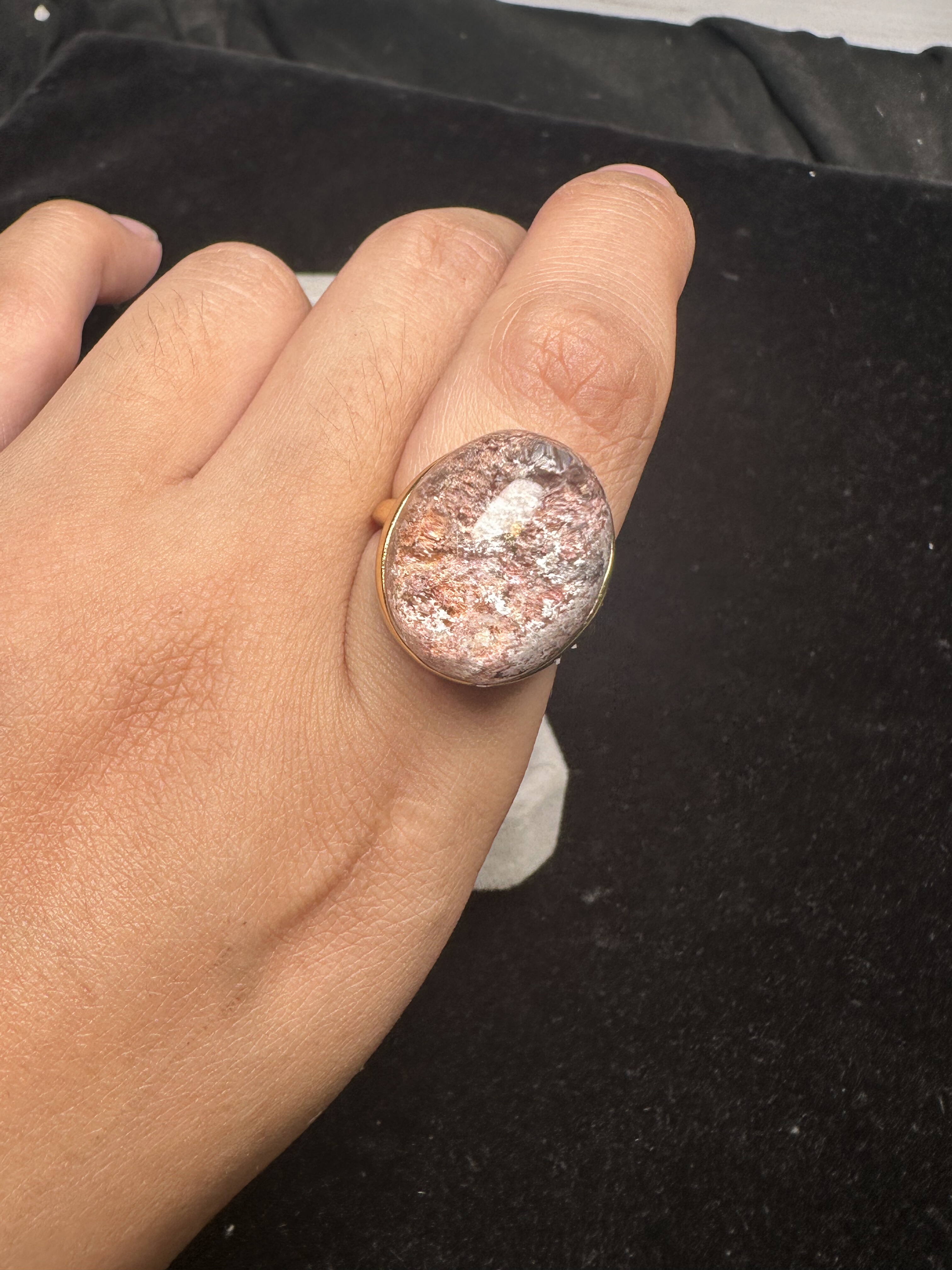 Pure natural ghost ring, 925 silver inlaid with live mouth, stone size 16*29mm, weight 10 grams, fidelity