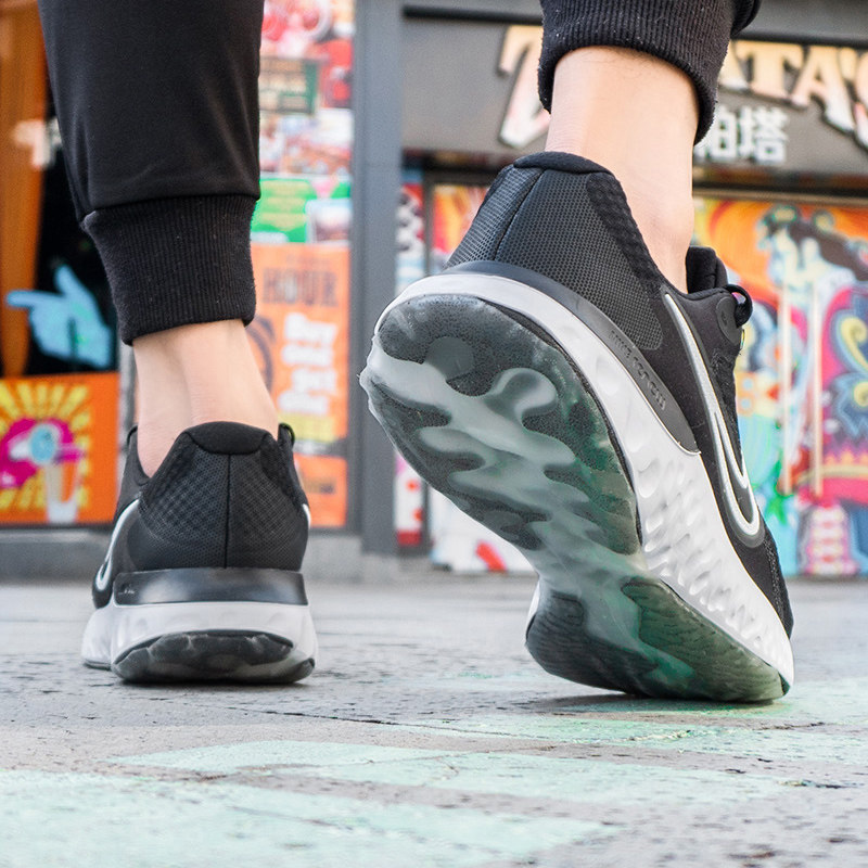 Nike Renew Run 2 M CU3504-010 running shoe