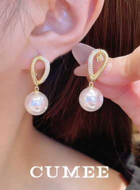 小香风简约款日常百搭白光人工澳白贝珠珍珠吊坠耳坠套装.银镀金