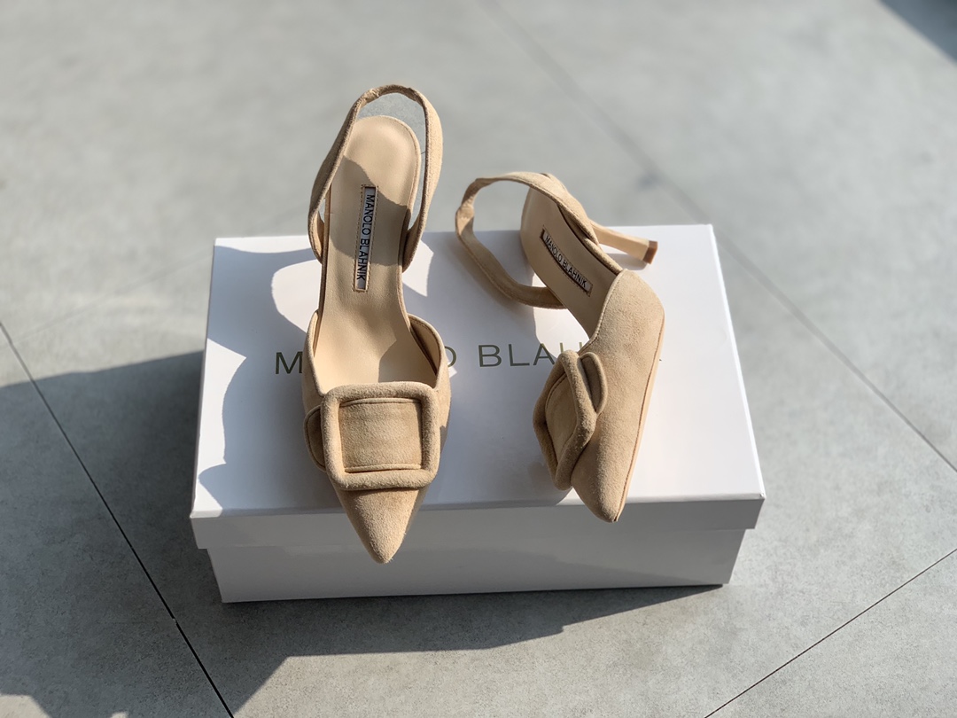 代购Manolo Blahnik/MB女鞋 百搭羊反绒尖头细高跟平底勒穆鞋凉鞋 - 图3