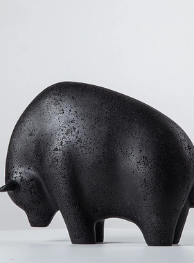 简约现代创意树脂牛摆件软装样板房客厅茶几电视柜动物家居装饰品