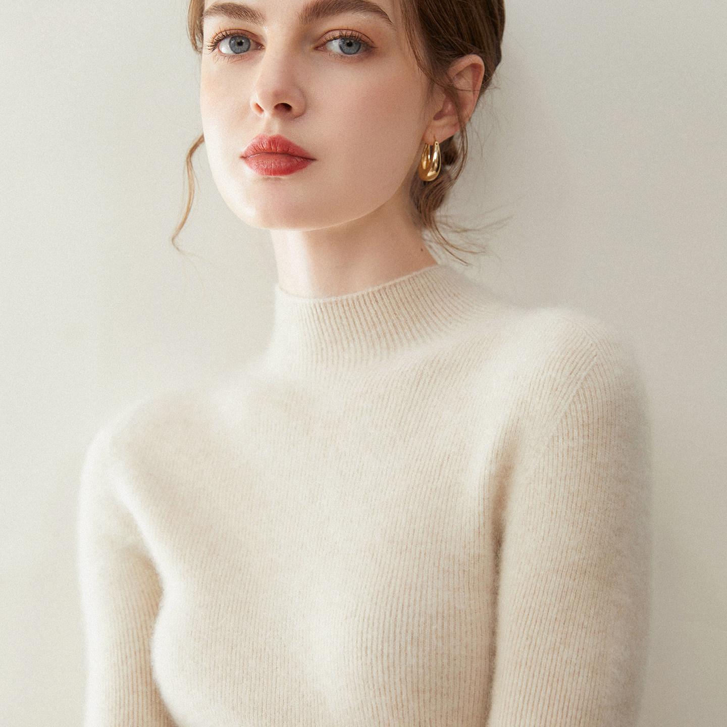 康赛妮~100纯山羊绒衫女半高领秋冬纯色修身针织打底衫毛衣内搭,淘宝优惠券,粉丝福利购,淘宝优惠卷