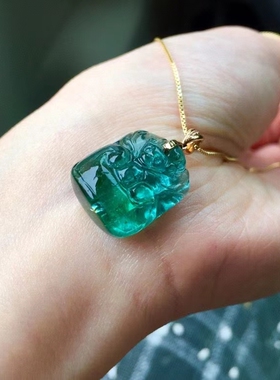 蓝碧玺大师雕刻天然水晶宝石吊坠