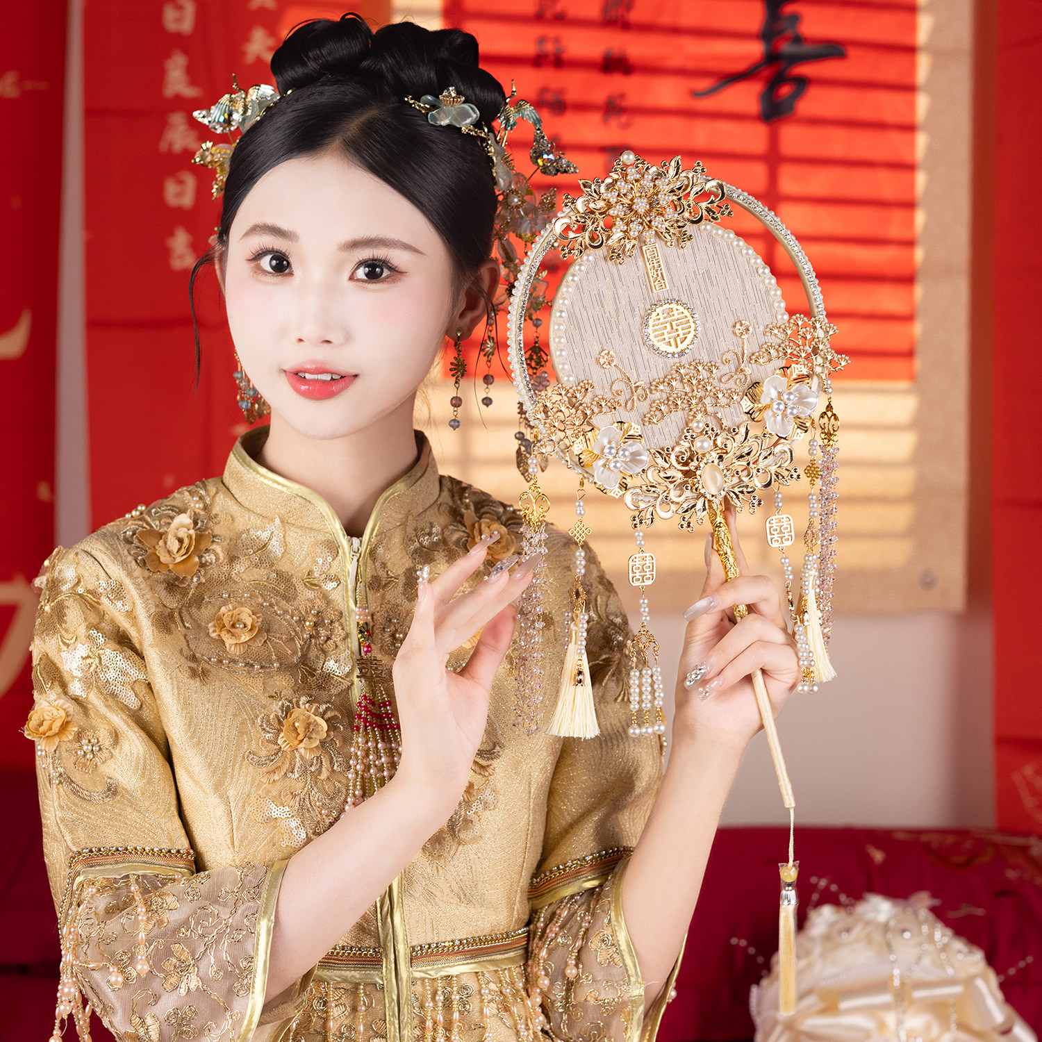 新娘团扇中式婚礼秀禾服搭配diy材料包结婚礼物送闺蜜出嫁喜扇子,淘宝优惠券,粉丝福利购,淘宝优惠卷