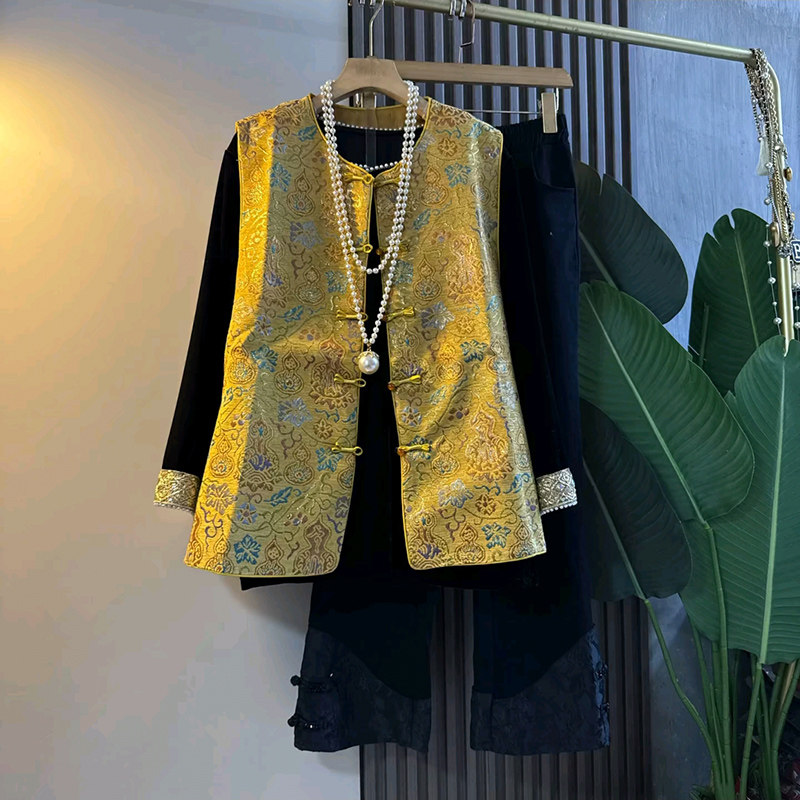 新中式大码女装盘扣刺绣马甲钉珠打底衫2026春季新款国风绣花马夹,淘宝优惠券,粉丝福利购,淘宝优惠卷