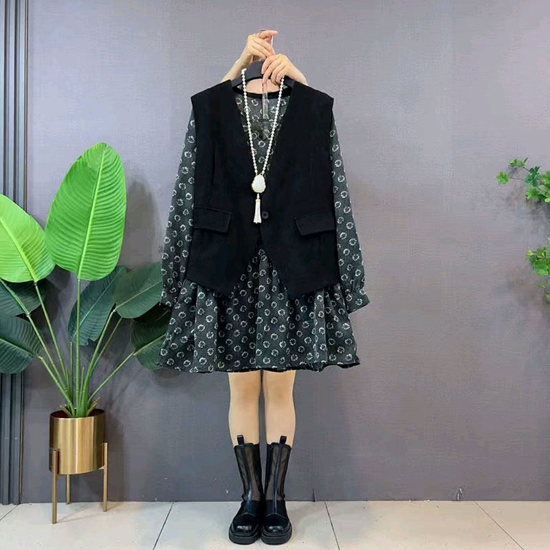 Autumn French V-neck shirt, vest and skirt two-piece set