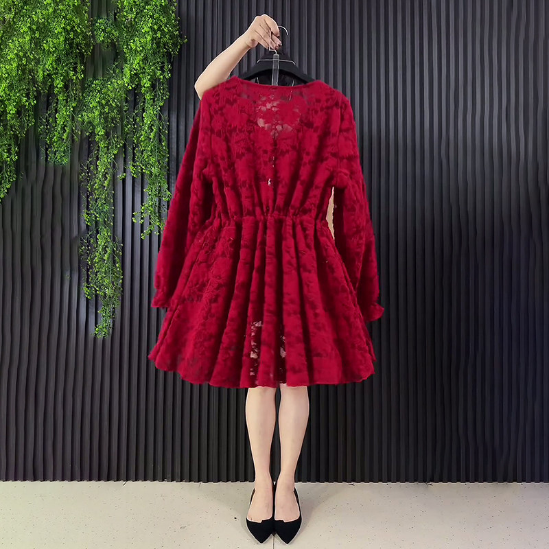 2025冬季新款大码女装胖MM简约时尚V领气质镂空款抽绳显瘦蕾丝衫,淘宝优惠券,粉丝福利购,淘宝优惠卷