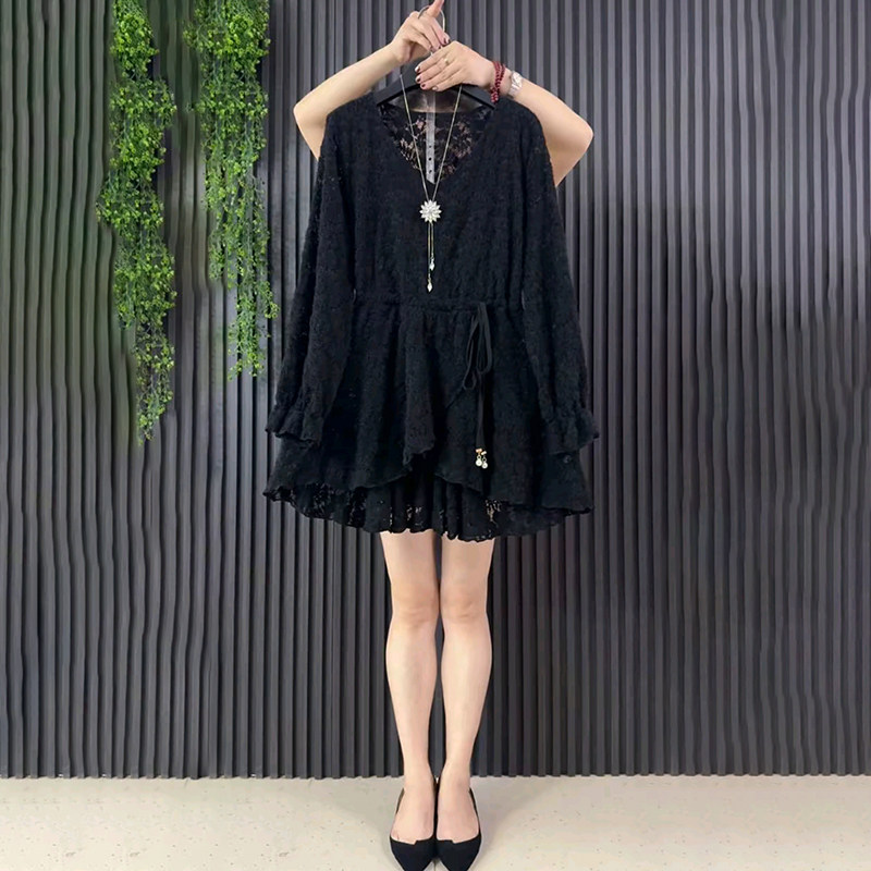 2025冬季新款大码女装胖MM简约时尚V领气质镂空款抽绳显瘦蕾丝衫,淘宝优惠券,粉丝福利购,淘宝优惠卷