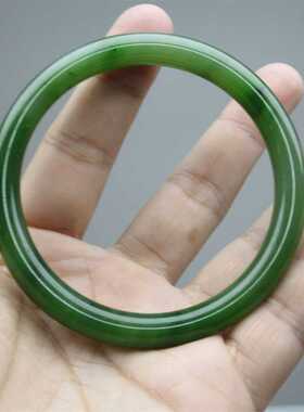 细条辣绿天然和田玉老坑料手镯