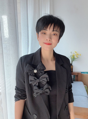 三个不同肌理感蝴蝶结组合别针