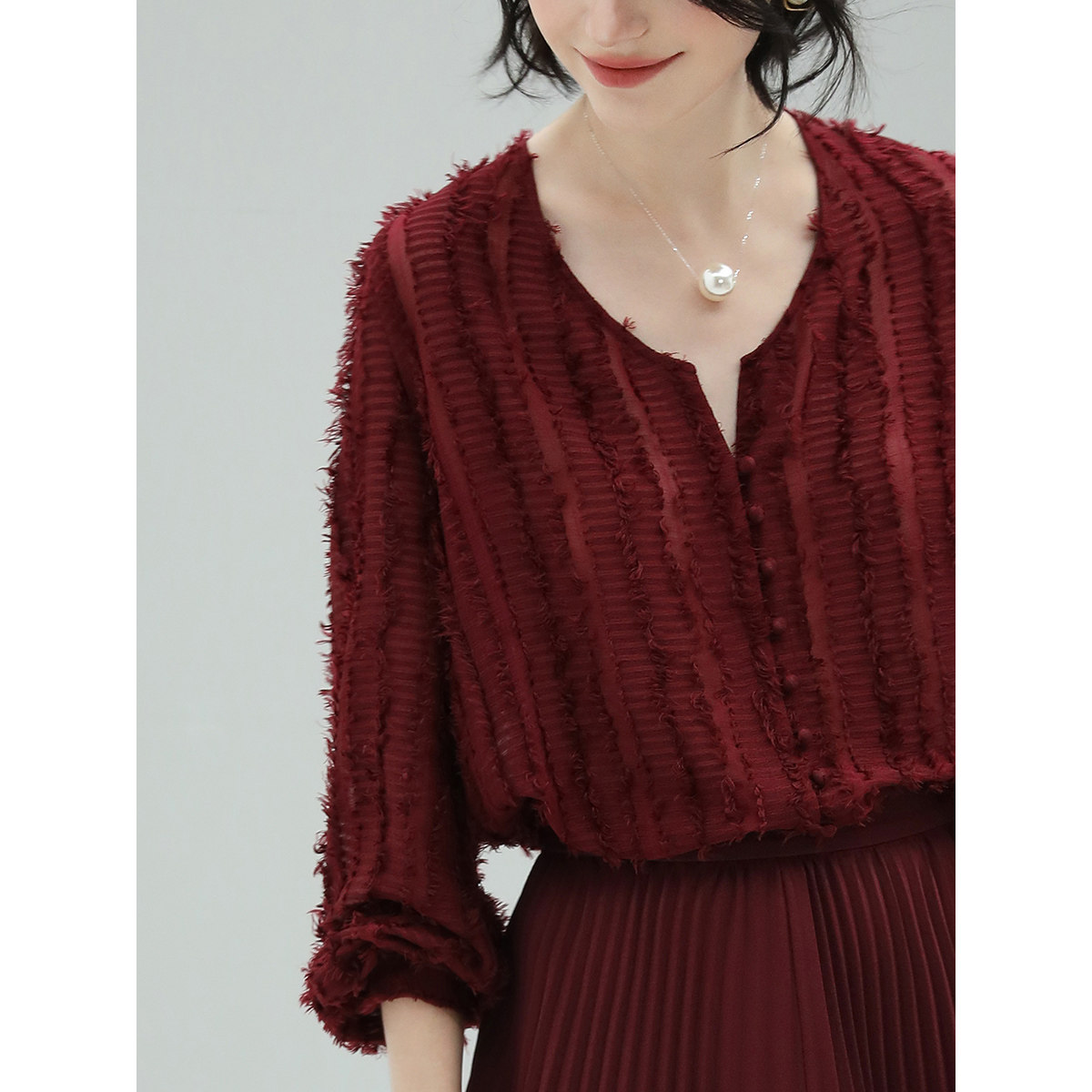 COCOBELLA[安哥拉红]重工提花流苏衬衫女气质通勤雪纺衫LC516,淘宝优惠券,粉丝福利购,淘宝优惠卷