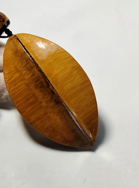 精品纯手工精磨天然带竹节老玉竹手把件竹雕叶子型把玩挂件