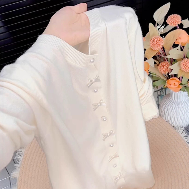 白色温柔慵懒风绝美蝴蝶结开衫毛衣秋季胖mm大码女装外穿针织小衫,淘宝优惠券,粉丝福利购,淘宝优惠卷