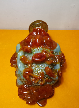 金蟾天然玉石雕刻桌面招财