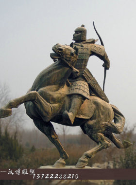 西方人物骑马欧式风公园大型仿铜