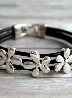 波西米亚复古vtg小花皮绳手链女