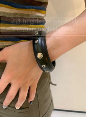 甜酷辣妹风木质手镯女小众高级感百搭手环手链y2k朋克个性手饰品