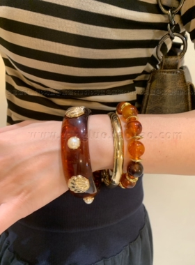 3条装 高级感奶白色贝壳手镯女海边度假辣妹风手饰品叠戴精致手环