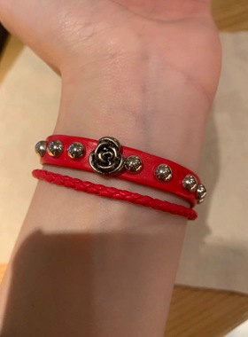 棠洛 红色辣妹铆钉choker颈链女显白锁骨链软皮革双层颈带y2k潮酷