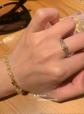 棠洛 咖金色微镶锆石皮带扣戒指女精致甜酷感食指戒指可调节2026