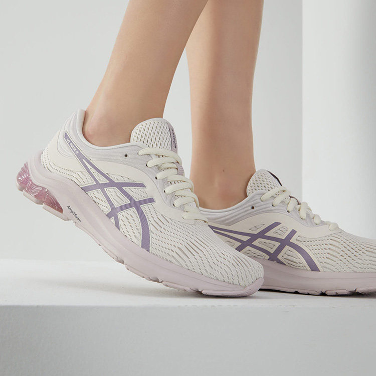 asics女子透气运动缓震舒适跑步鞋 asics跑步鞋