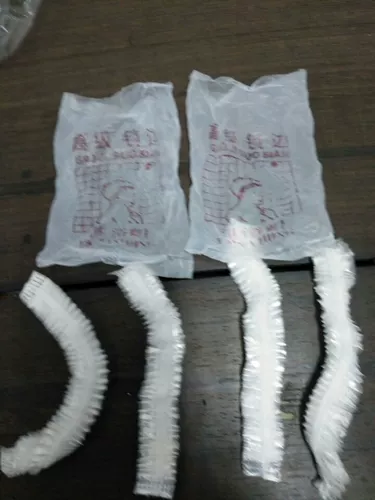 Одноразовая пластиковая водонепроницаемая шапочка для душа, шлем для отеля