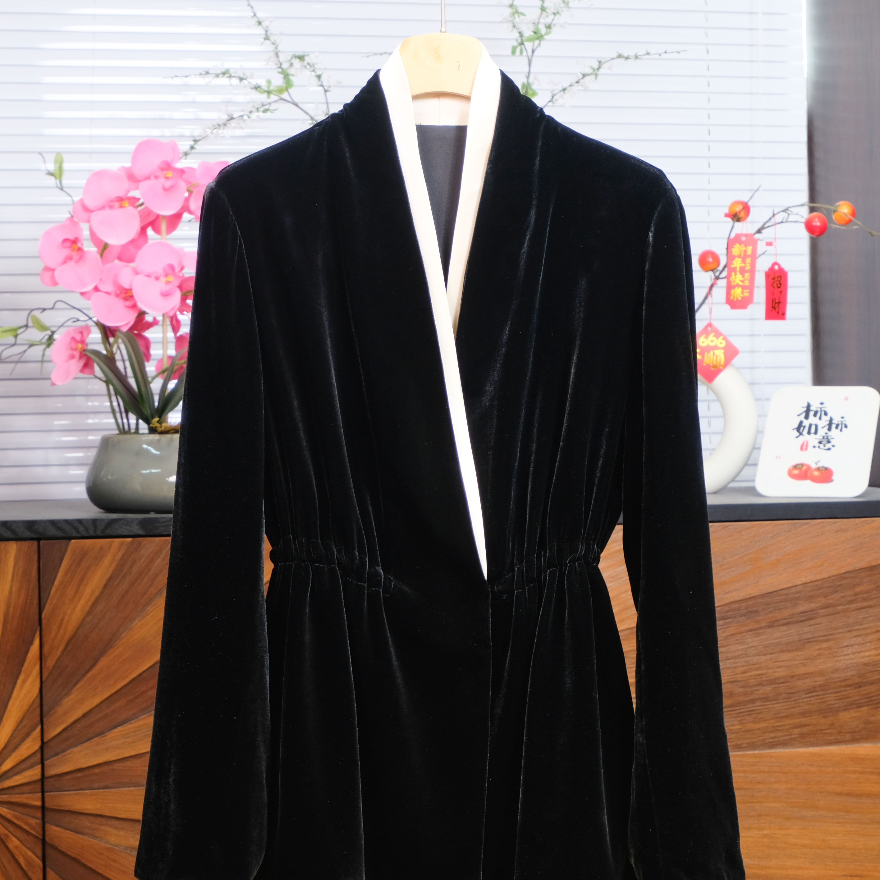 真丝丝绒V领抽绳收腰外套拼接醋酸立领收腰显瘦上衣,淘宝优惠券,粉丝福利购,淘宝优惠卷