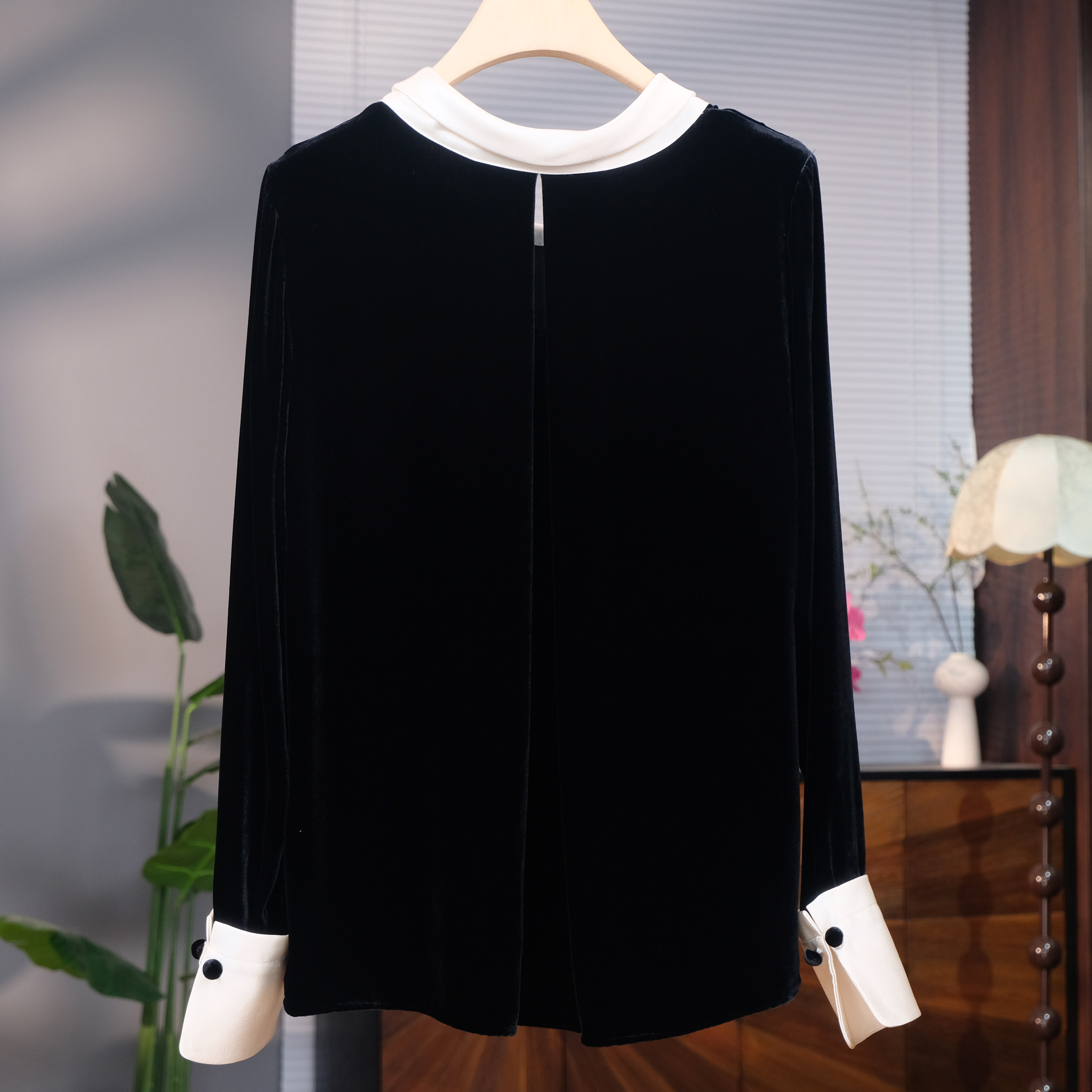 真丝丝绒拼接上衣女秋季新款长袖气质名媛时尚高级感桑蚕丝衬衫,淘宝优惠券,粉丝福利购,淘宝优惠卷