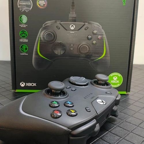 Razer雷蛇幻影战狼V2RGB幻彩版PC电脑电视游戏适用于XBOX黑色手柄 - 图0