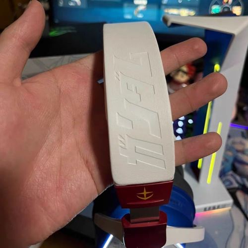 ROG玩家国度棱镜S有线头戴式独角兽高达联名限定款有线RGB耳机麦 - 图1