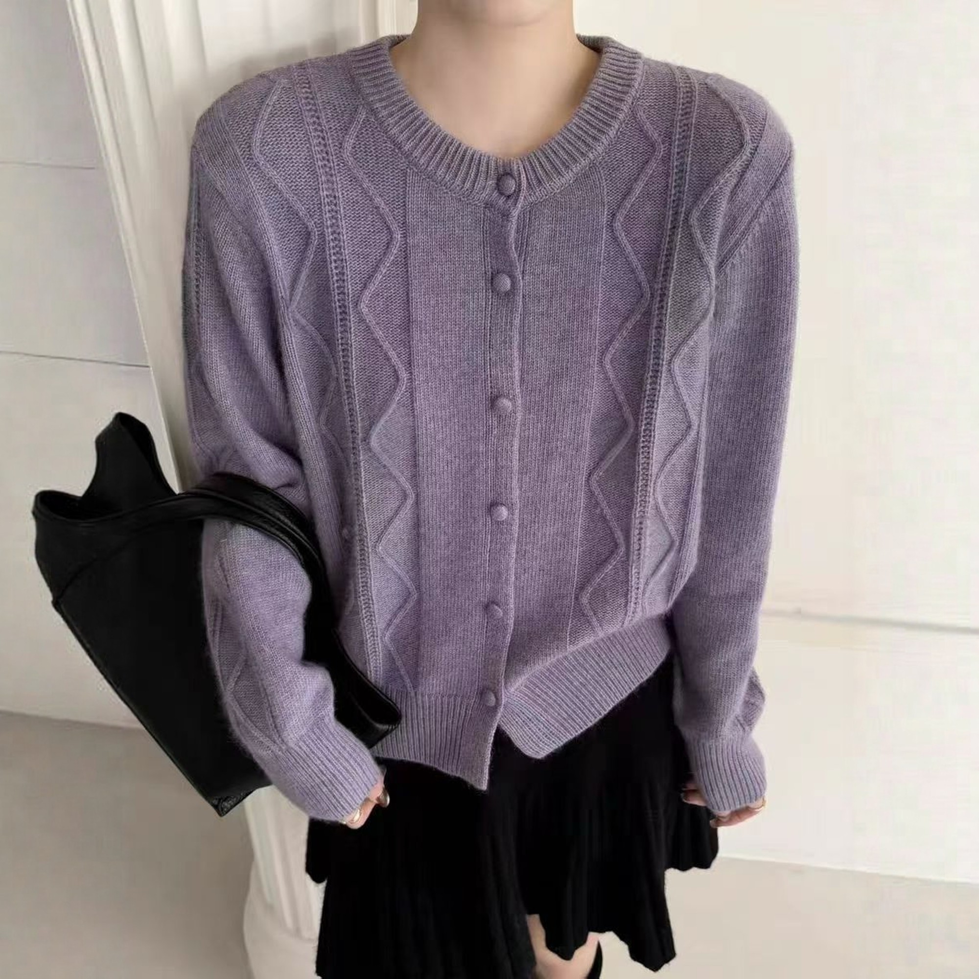 2025秋冬新款韩版宽松圆领单排扣浣熊羊毛针织开衫女毛衣外套上衣,淘宝优惠券,粉丝福利购,淘宝优惠卷