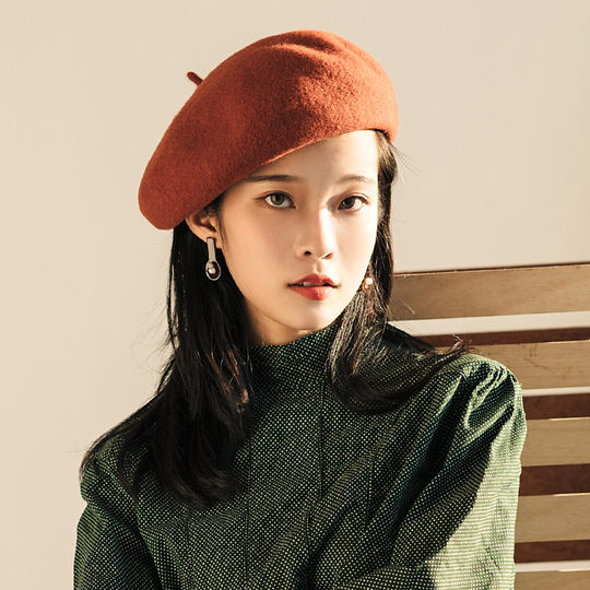 Mad Hatter's classic wool beret