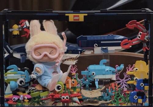 17cm拉布布春日娃衣泡泡玛特搪胶盲盒挂件labubu夏日潜水衣服配件 - 图1