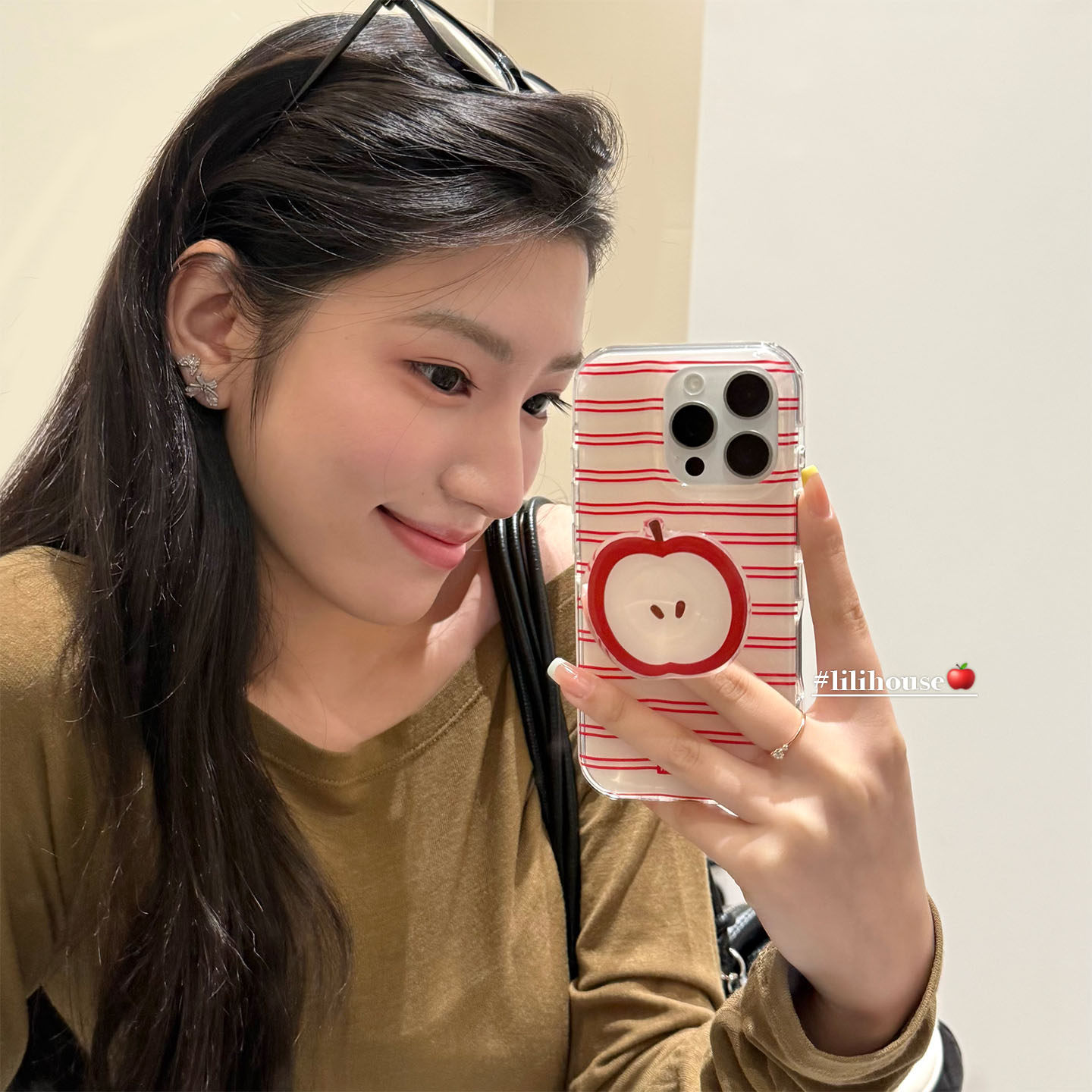 lilihouse韩国ins小众简约条纹红苹果支架15适用17pro苹果17ProMax手机壳iPhone16全包17新款14Pro保护套13女,淘宝优惠券,粉丝福利购,淘宝优惠卷
