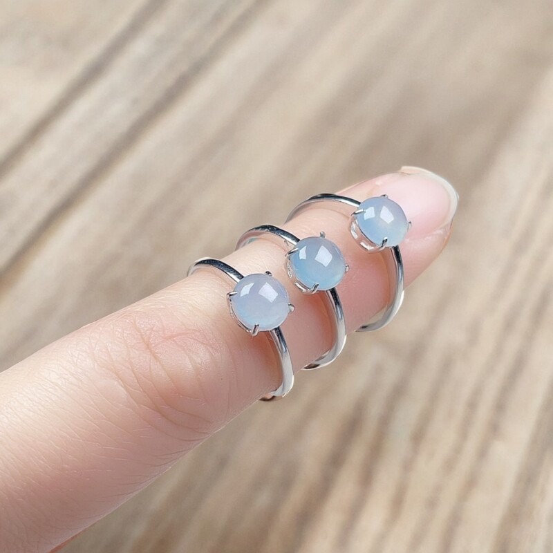 Natural jadeite ice egg ring sky blue ring